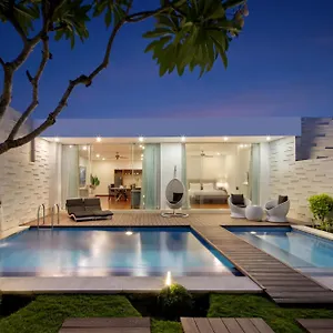  Villa The Daha Luxury